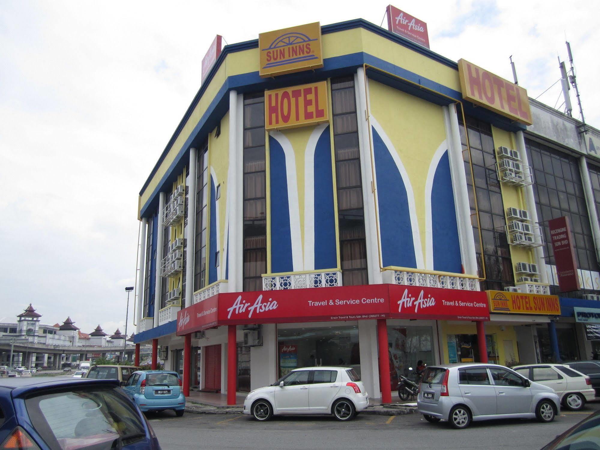 Sun Inns Hotel D'Mind 2, Ktm Serdang Seri Kembangan Exteriör bild